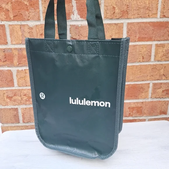 Tote Bag Lululemon with Logo and Snap Closure at top Canvas Dark Green - Picture 16 of 17